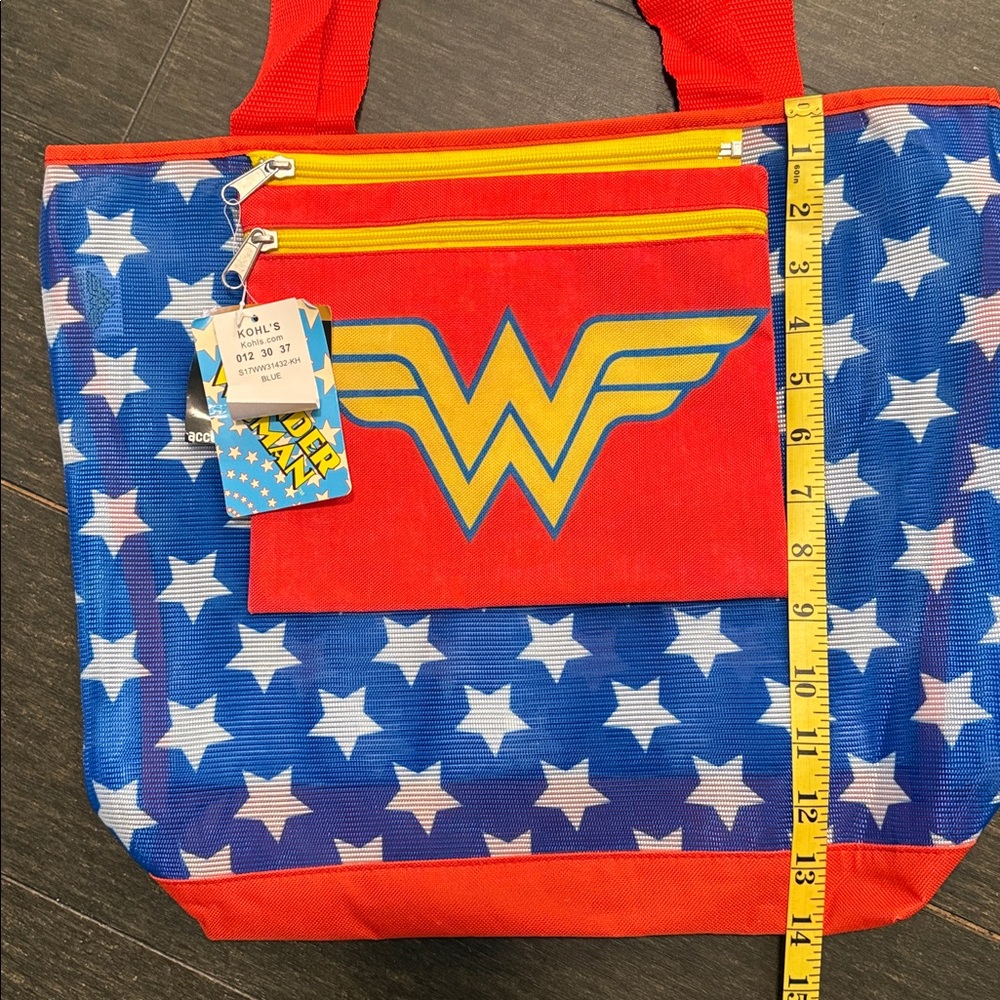 Wonder Woman Star Pattern Tote Bag - Red and Blue - Picture 6 of 8